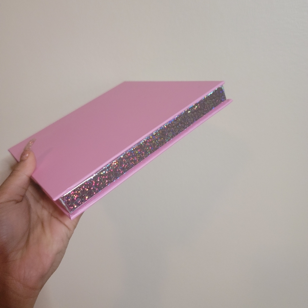 💎Lash Book Organizer💎 - Picture 3 of 3